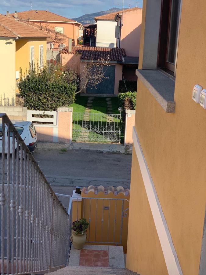Casa Frencis Hotel Olbia Esterno foto
